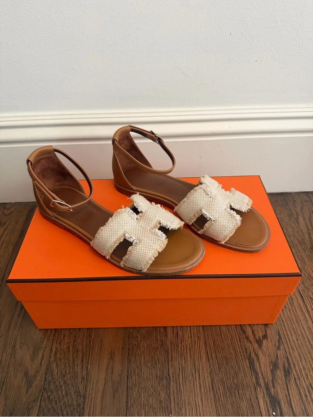 New Hermes Santorini Ankle Strap Sandals in Cream and Tan